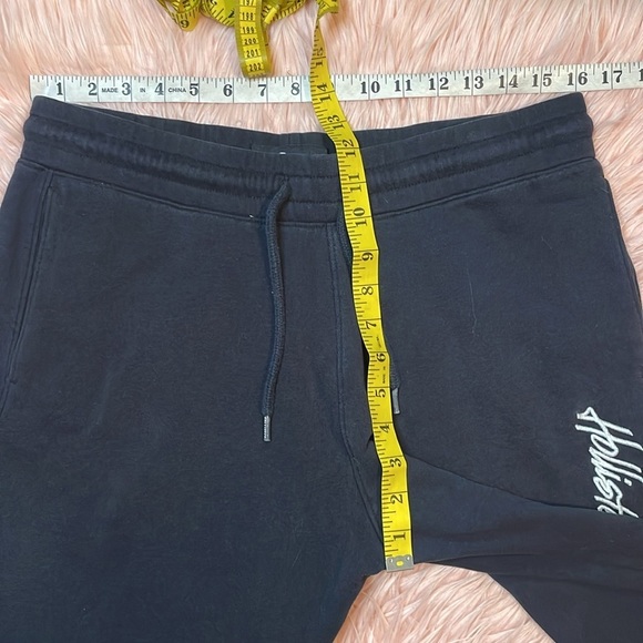 Hollister Faded Black Drawstring Joggers Size Large - Picture 6 of 7
